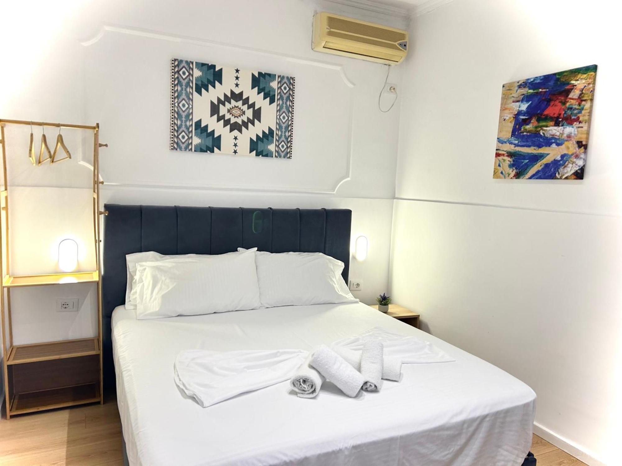 Tirana Square Hotel Buitenkant foto