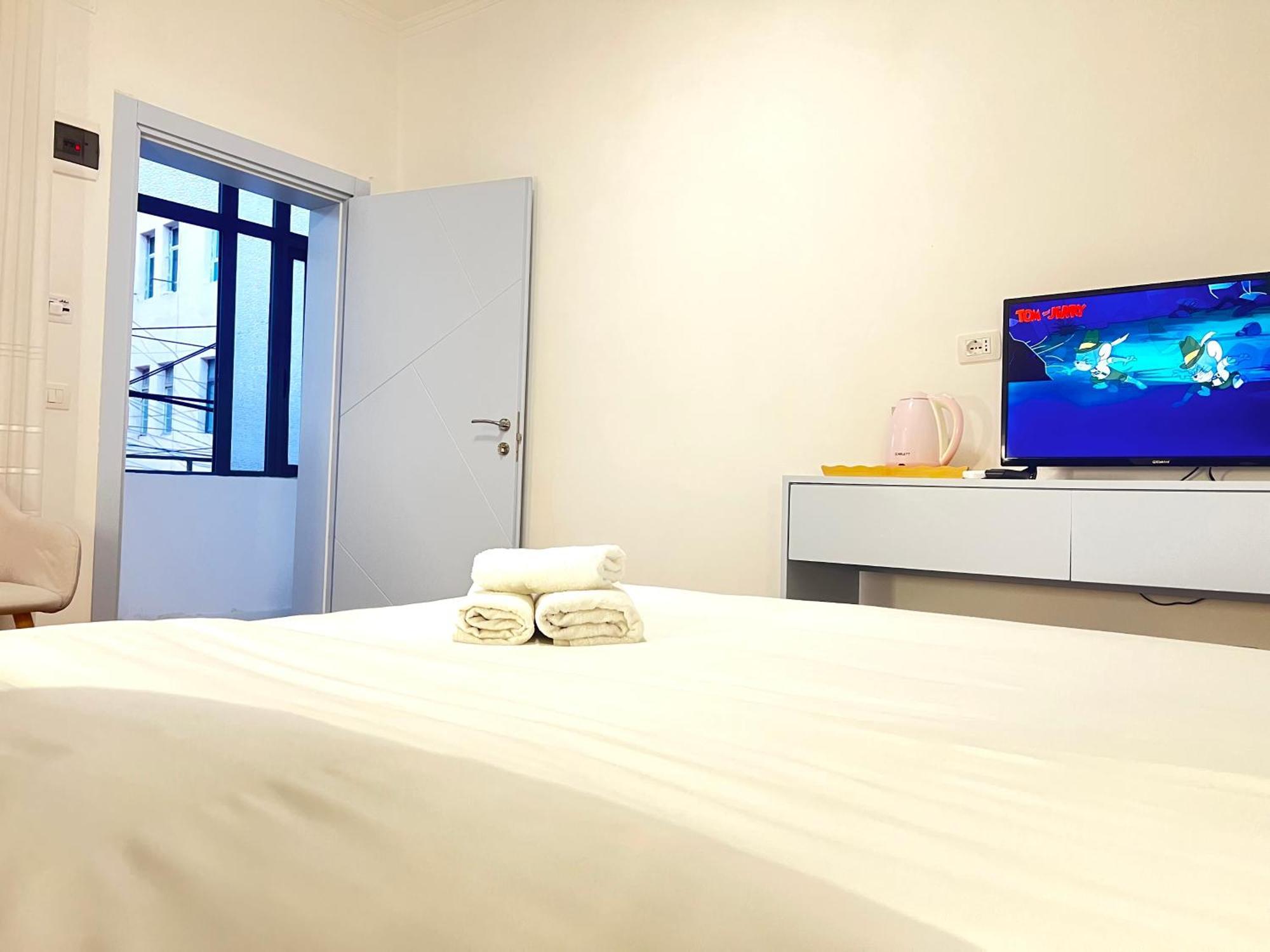 Tirana Square Hotel Buitenkant foto
